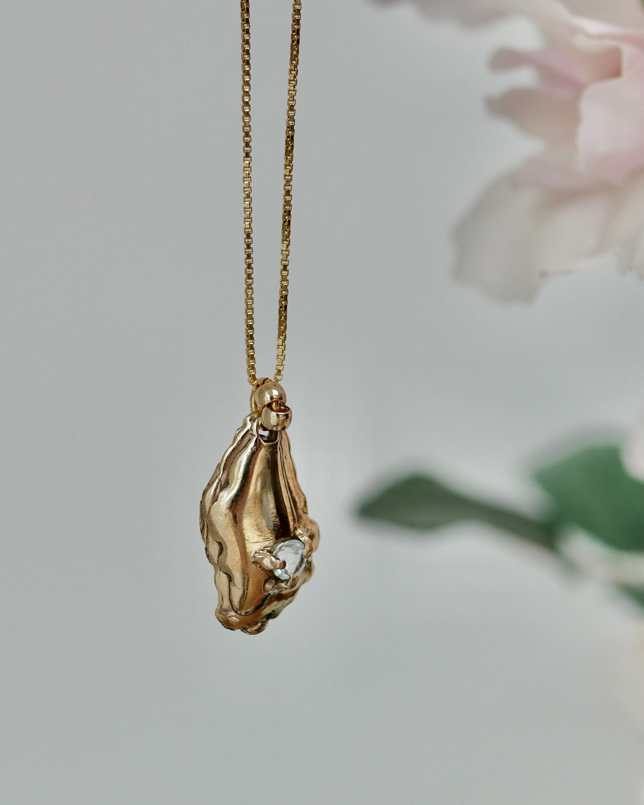 Oyster necklace 02