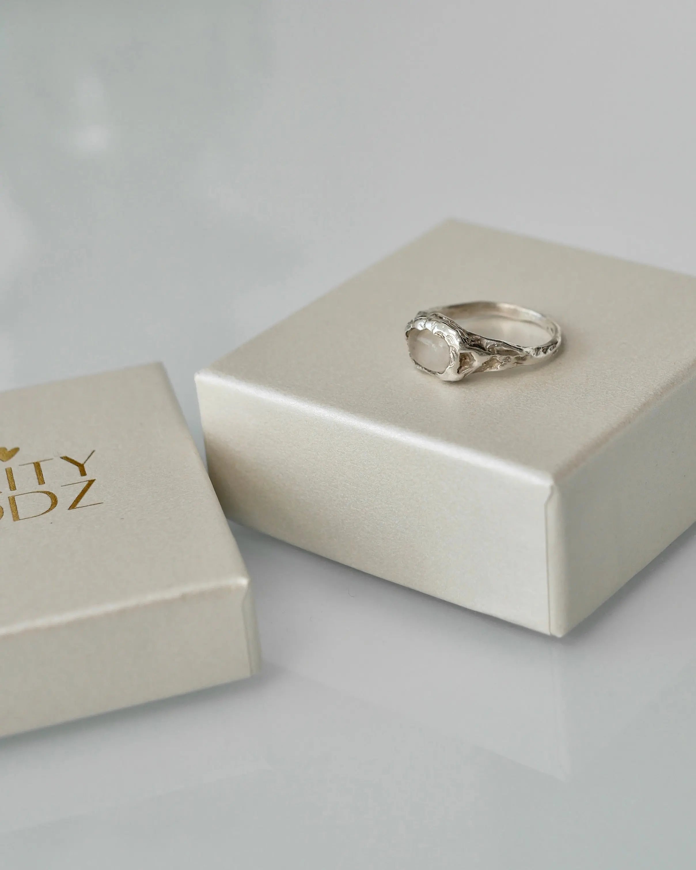 Silver clear quartz ring CharityGoodz
