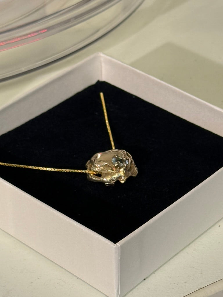 Oyster necklace 01