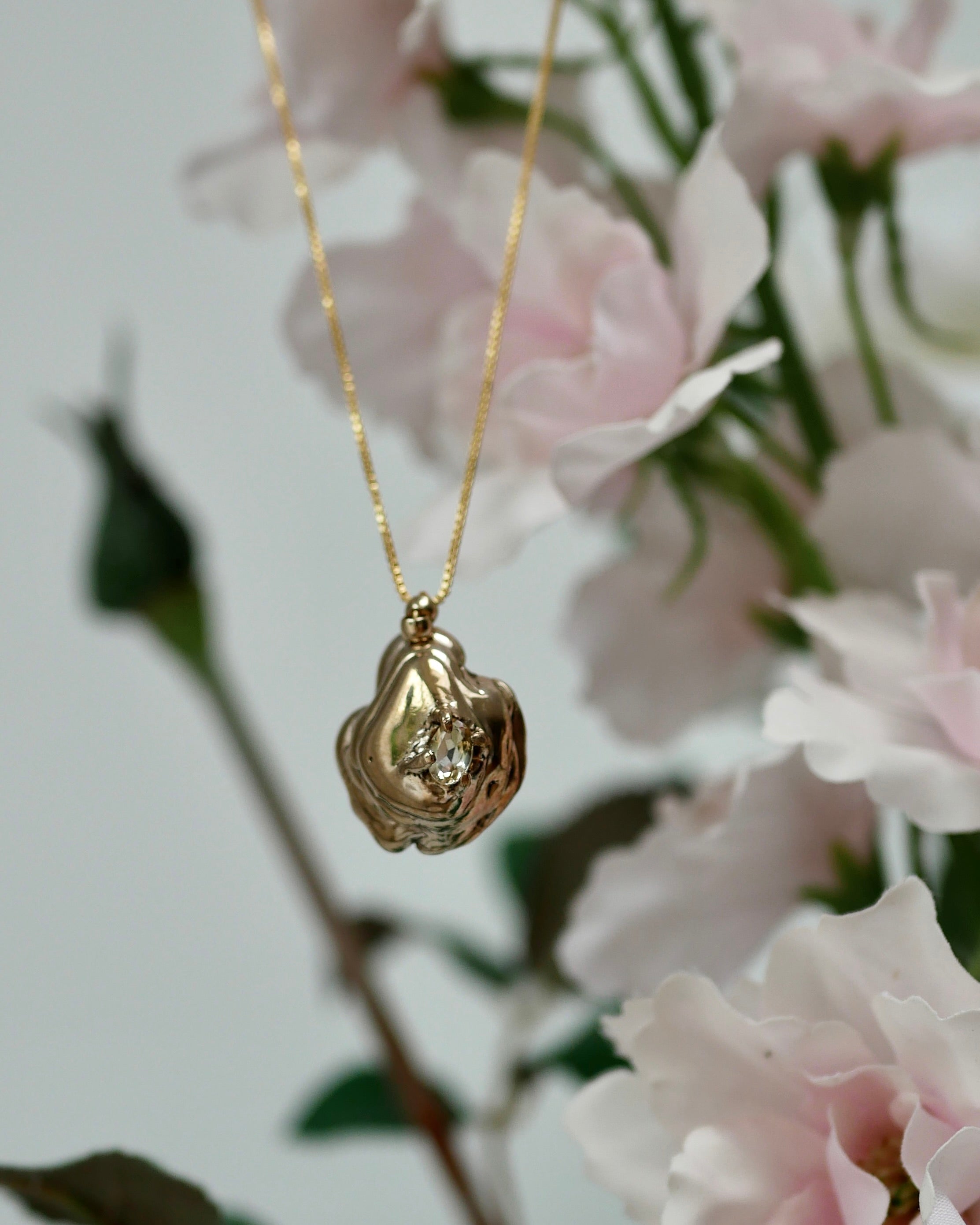 Oyster necklace 03