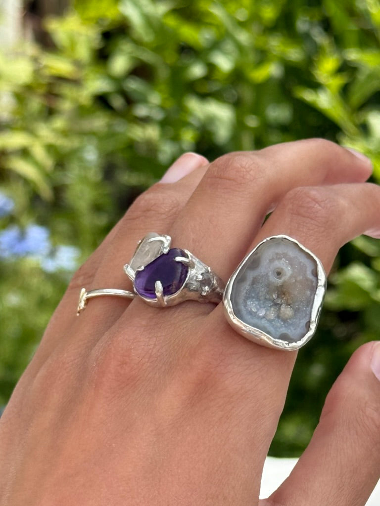 Alien ring