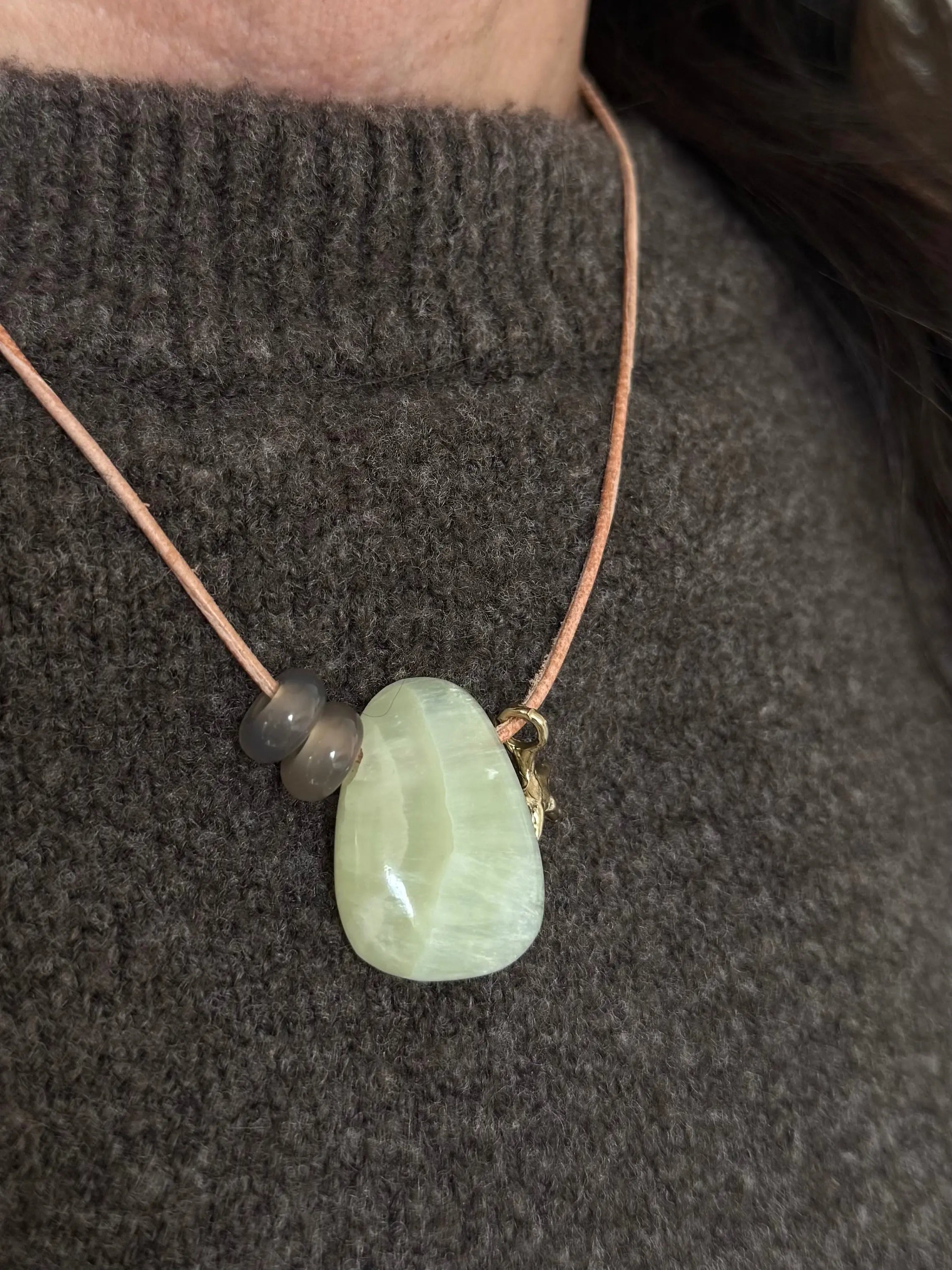 Statement necklace Calcite 3 gold