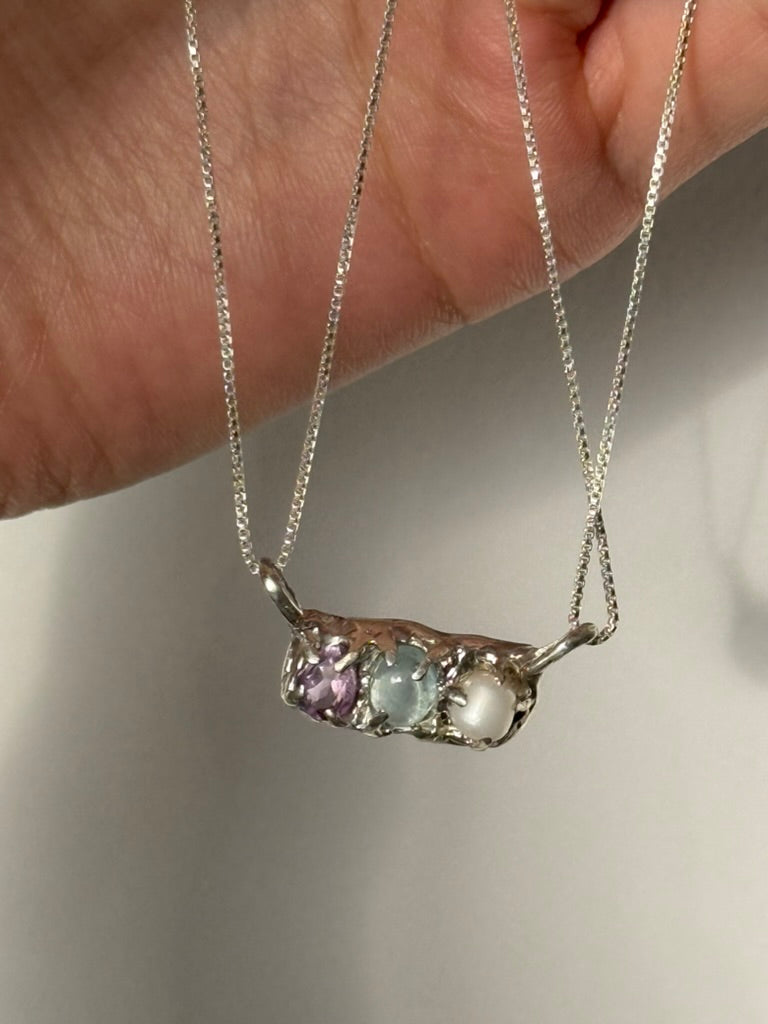 3 stone bag necklace