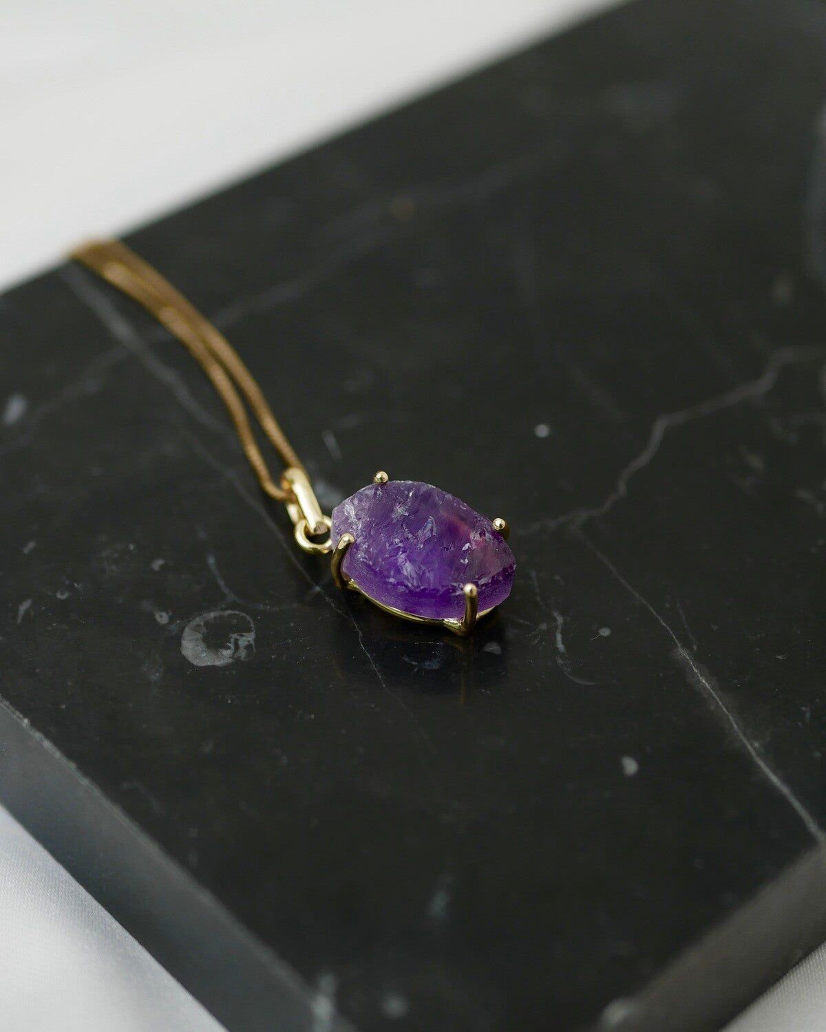 Amethist necklace gold